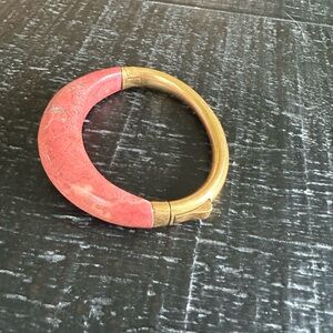 Kendra Scott Kaia Bangle Bracelet in Vintage Gold and Burnt Sienna Howlite